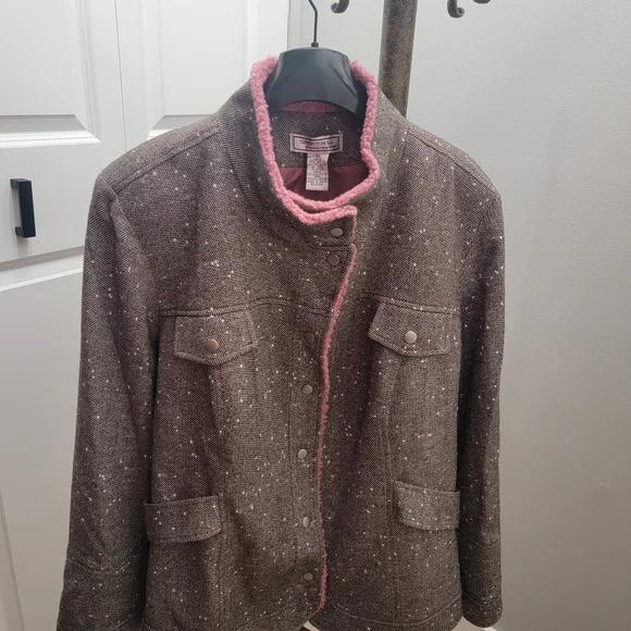 Women's Pink and Brown Jacket - Picture 11 of 11